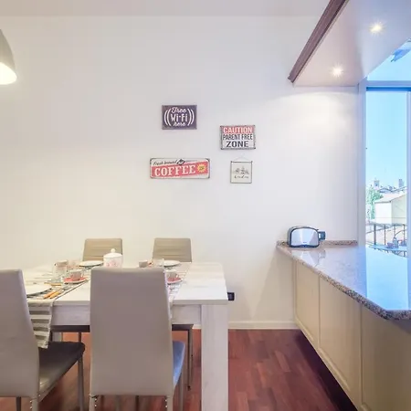 Lägenhet Irnerio 39 By *