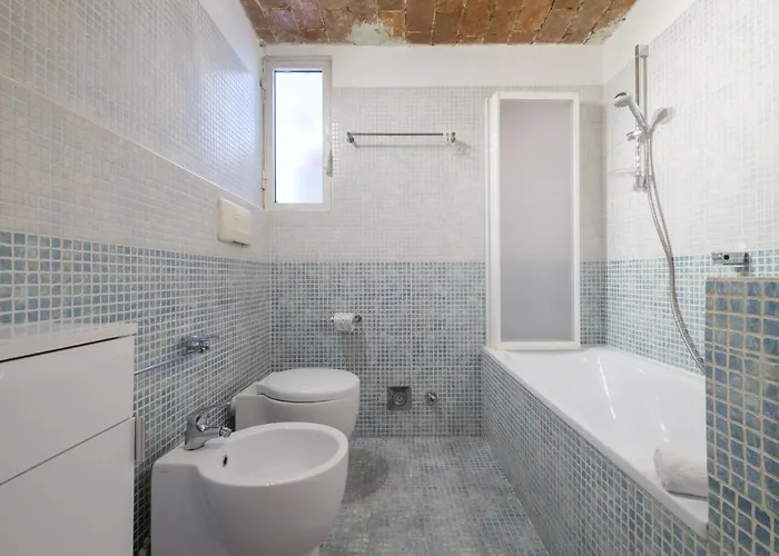 Irnerio 39 By * Болонья