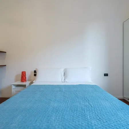 Irnerio 39 By アパート